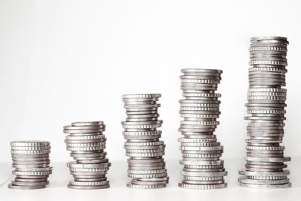 Money-keeps-growing